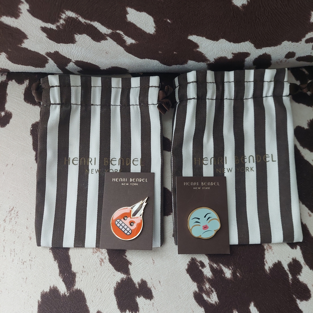 NWT Henri Bendel Blow Up Pin & Orange Mohawk Pin with Branded Jewelry Bags